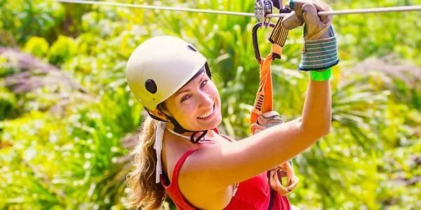 & アパート フエンヒロラ